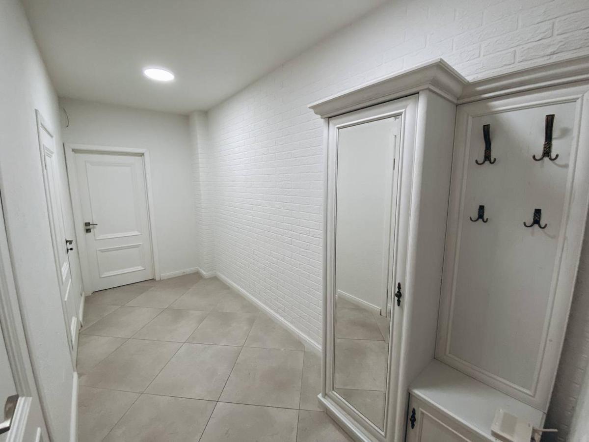 Historical Apartment キシナウ エクステリア 写真